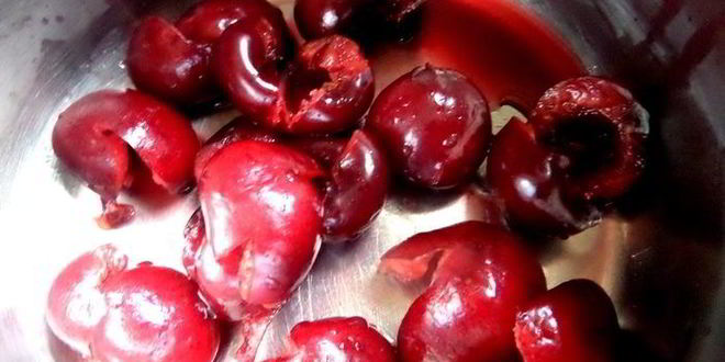 Рецепт черешневого смузи с авокадо