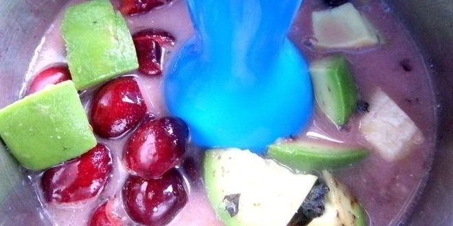 Рецепт черешневого смузи с авокадо