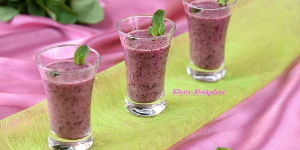 Как приготовить черничный смузи