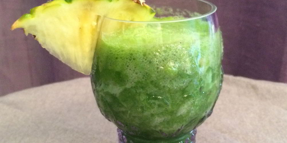 Как приготовить смузи из ананаса со щавелем