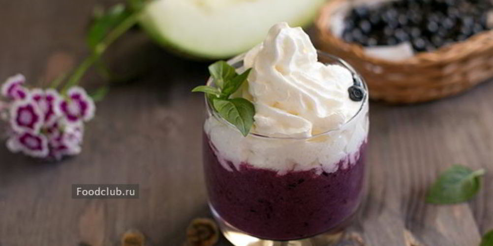 Как приготовить смузи из дыни с черникой