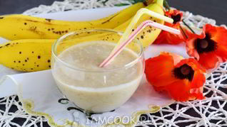 Рецепт Смузей с бананом и кокосовым молоком