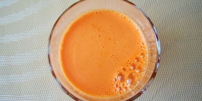 Рецепт смузей с бананом и морковным соком