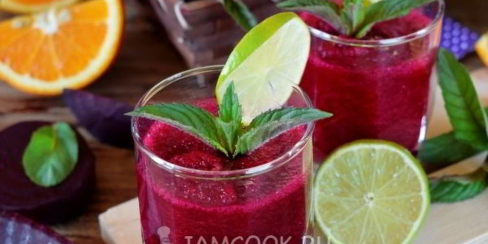 Как приготовить смузи с печеной свеклой