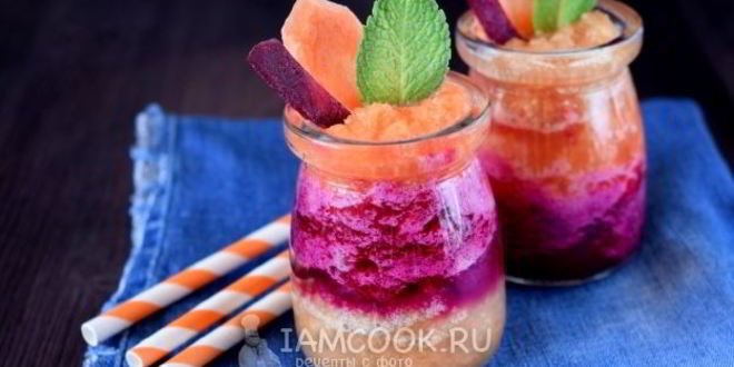 Рецепт смузей со свеклой, морковью и яблоком