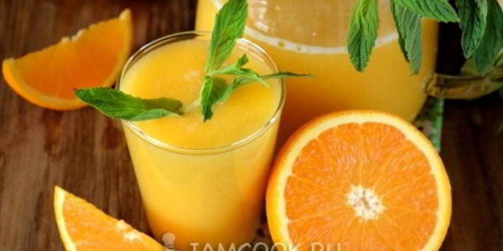 Как приготовить тропический смузи с консервированным манго и ананасом