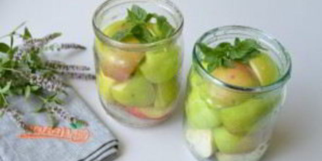 Рецепт яблок в сиропе на зиму