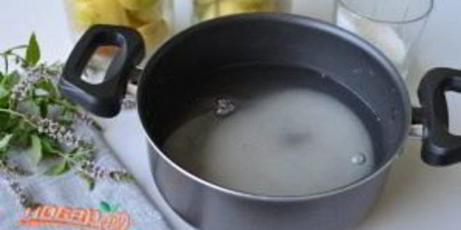 Рецепт яблок в сиропе на зиму