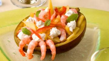 Рецепт Французского салата-коктейля с креветками