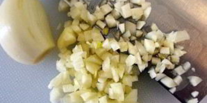 Рецепт греческого салата из баклажанов