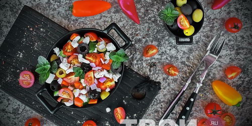 Как приготовить греческий салат с брынзой