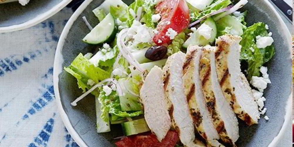 Как приготовить греческий салат с курицей