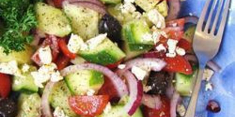 Как приготовить греческий салат санторини