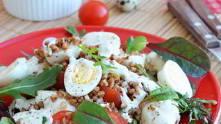 Рецепт Гречневого салата с перепелиными яйцами