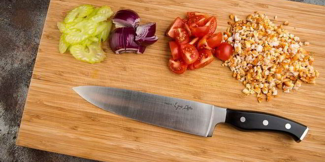 Рецепт салата из гречки с копченой курицей и томатами