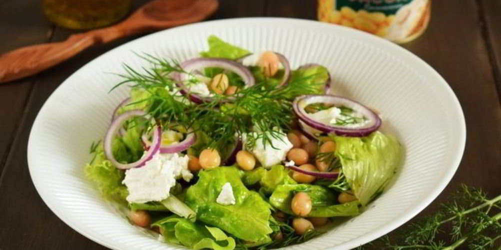 Как приготовить салат в греческом стиле с фасолью