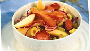 Рецепт Картофельного салата с копченостями