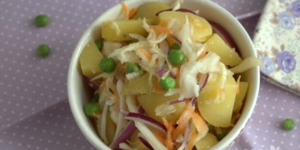 Как приготовить картофельный салат с квашеной капустой