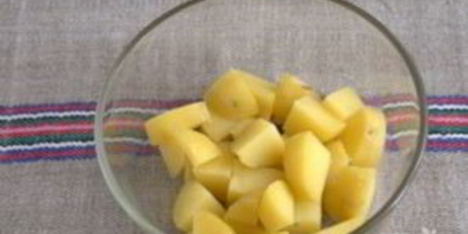 Рецепт картофельного салата с квашеной капустой