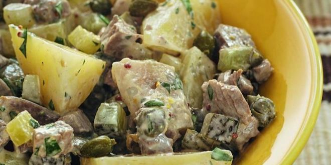 Рецепт салата из картофеля с сельдью и телятиной