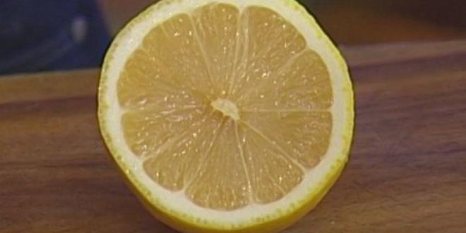 Рецепт салата с картофелем, беконом, фасолью и яйцами пашот