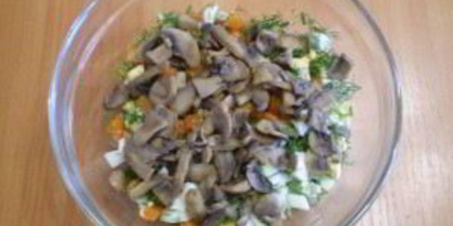Рецепт салата с картошкой и грибами