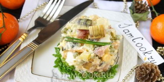 Рецепт салата оливье с копченой скумбрией