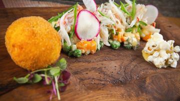 Рецепт Салата Оливье с крабом New Style