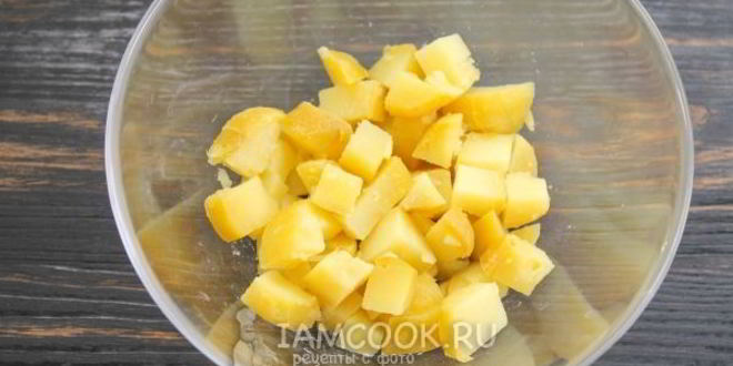 Рецепт заливного салата оливье со шпротами