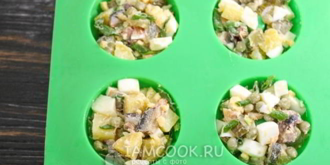 Рецепт заливного салата оливье со шпротами