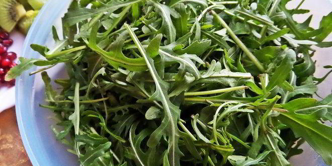 Рецепт салата из булгура с киви и сыром