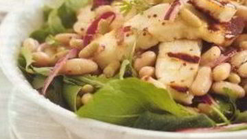 Рецепт Салата из халлуми с фасолью