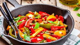 Рецепт Салата из печеных перцев