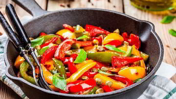 Рецепт Салата из печеных перцев