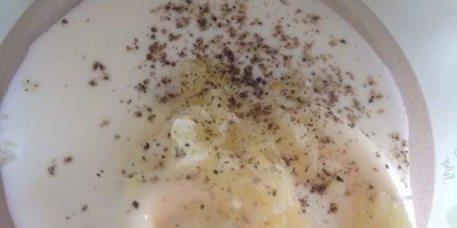 Рецепт салата из помидора и баклажана с сыром