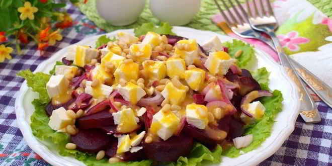 Рецепт салата из свеклы с фетой и кедровыми орешками