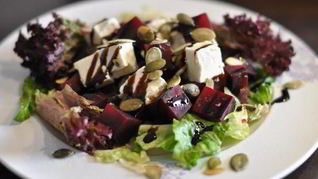 Рецепт Салата из свеклы с фетой