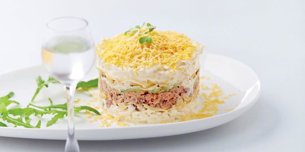 Как приготовить оригинальный салат мимоза