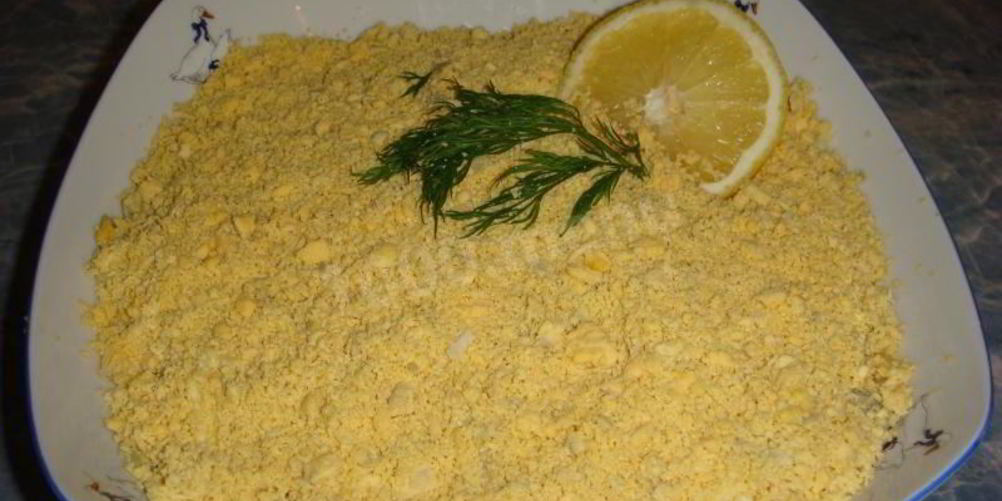 Как приготовить салат мимоза с сардиной и сыром