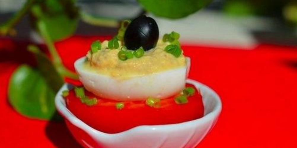 Как приготовить закусочные яйца мимоза