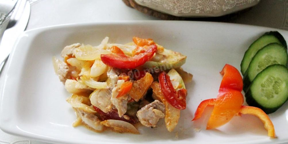 Как приготовить мясо свинина под шубой в духовке