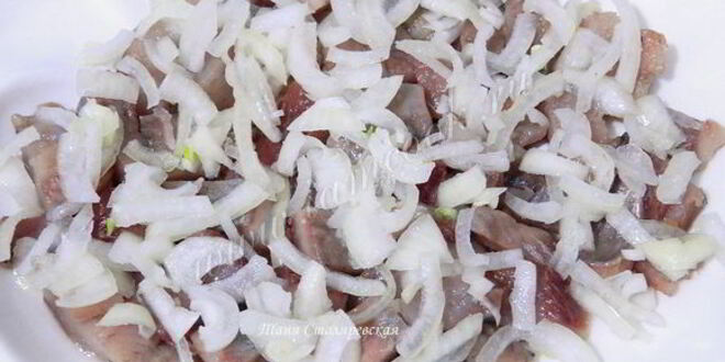 Рецепт селедки под легкой шубой с яблоком