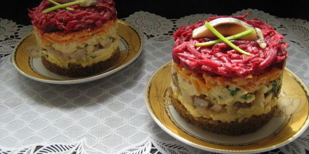 Как приготовить селедочку под шубой на бородинском хлебушке