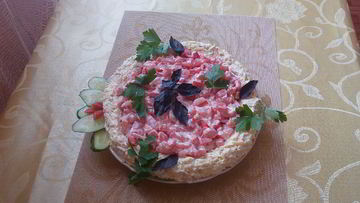 Рецепт Салата с копченой курицей, сыром и яйцами