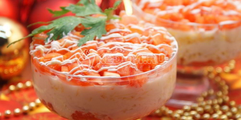 Как приготовить салат с красной рыбой