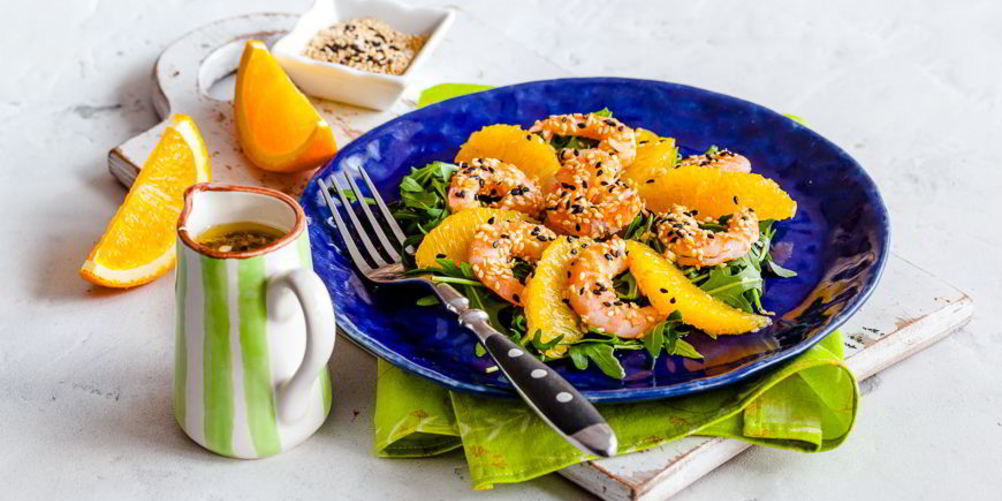 Как приготовить салат с креветками и апельсинами