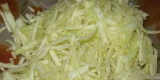 Рецепт салата с отварными кальмарами