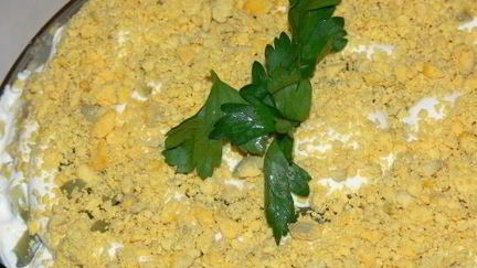 Рецепт Салата с печенью и солеными огурцами