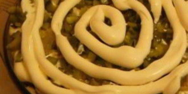 Рецепт салата с печенью и солеными огурцами