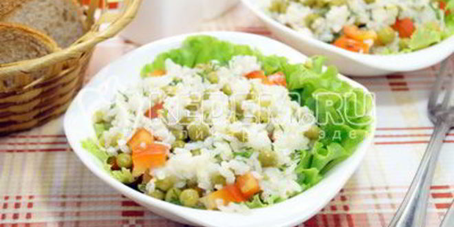Рецепт салата с рисом лука